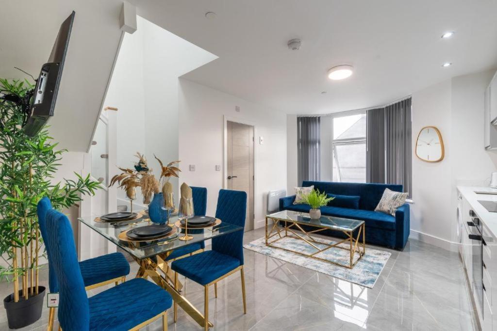 Luxurious Apartments - In 카디프 외부 사진