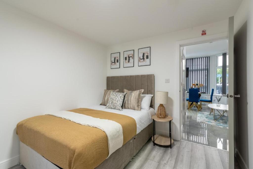 Luxurious Apartments - In 카디프 외부 사진